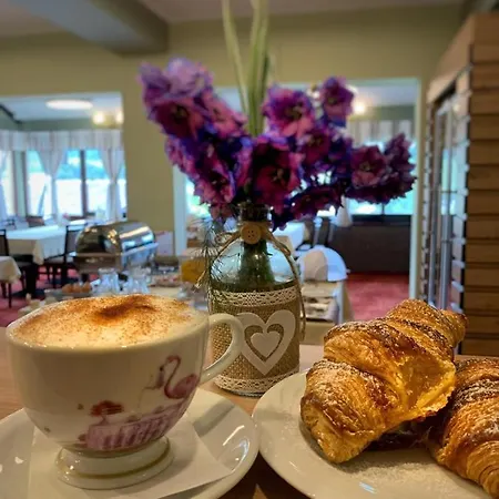 Pensiunea La Bella Vista Pensionat 4*